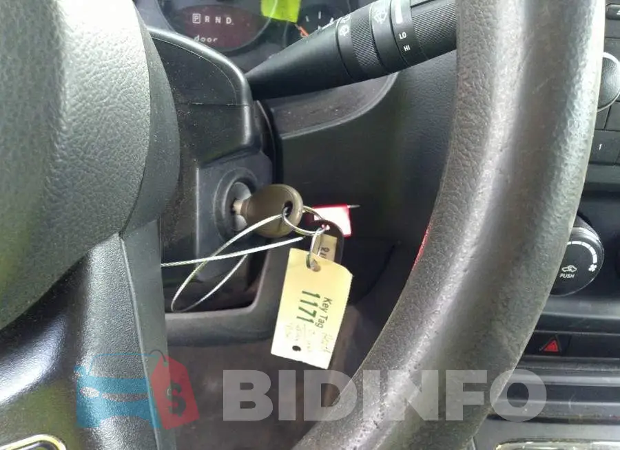 1C4NJPBB2GD721174 Photo# 11