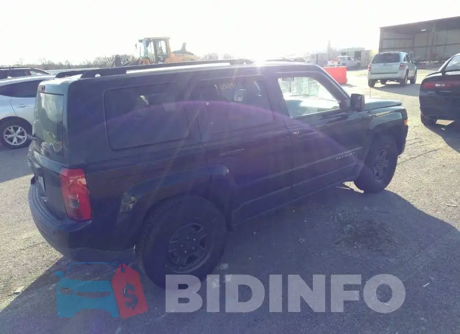 1C4NJPBB8ED849089 Photo# 4