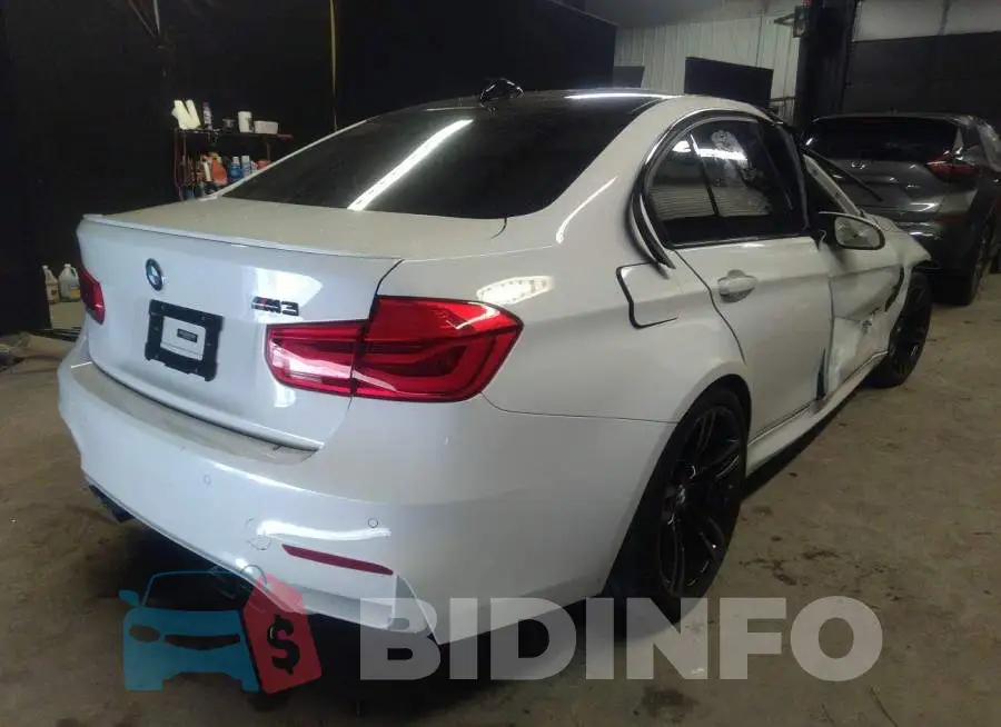 WBS8M9C52J5J77925 Photo# 4