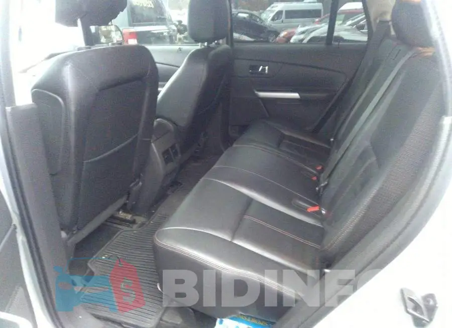 2FMDK4JC7DBB89094 Photo# 8
