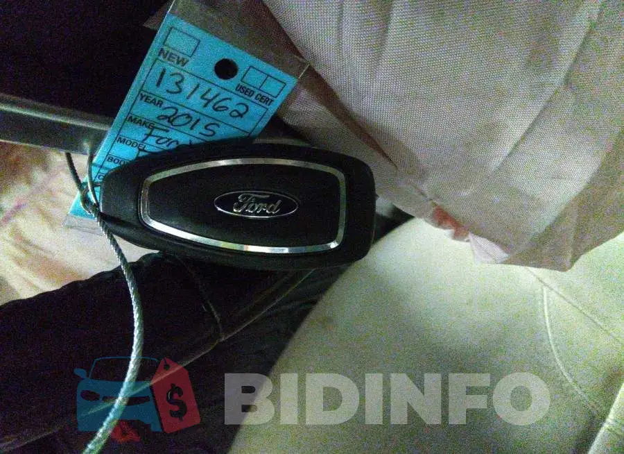 3FADP4FJ3FM121105 Photo# 11