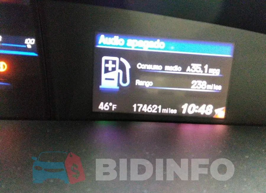 19XFB4F28DE201890 Photo# 7