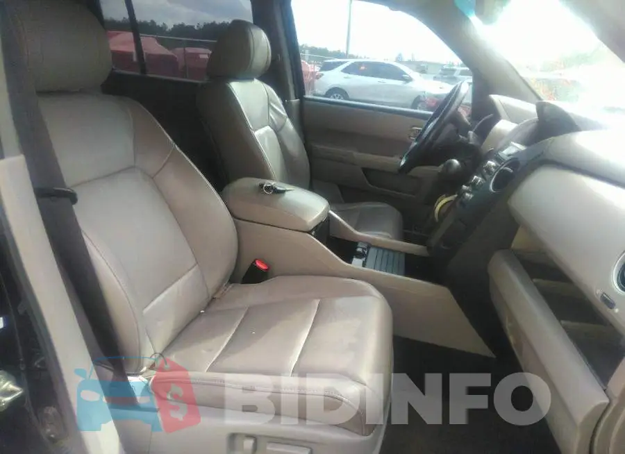 5FNYF3H55EB028176 Photo# 5