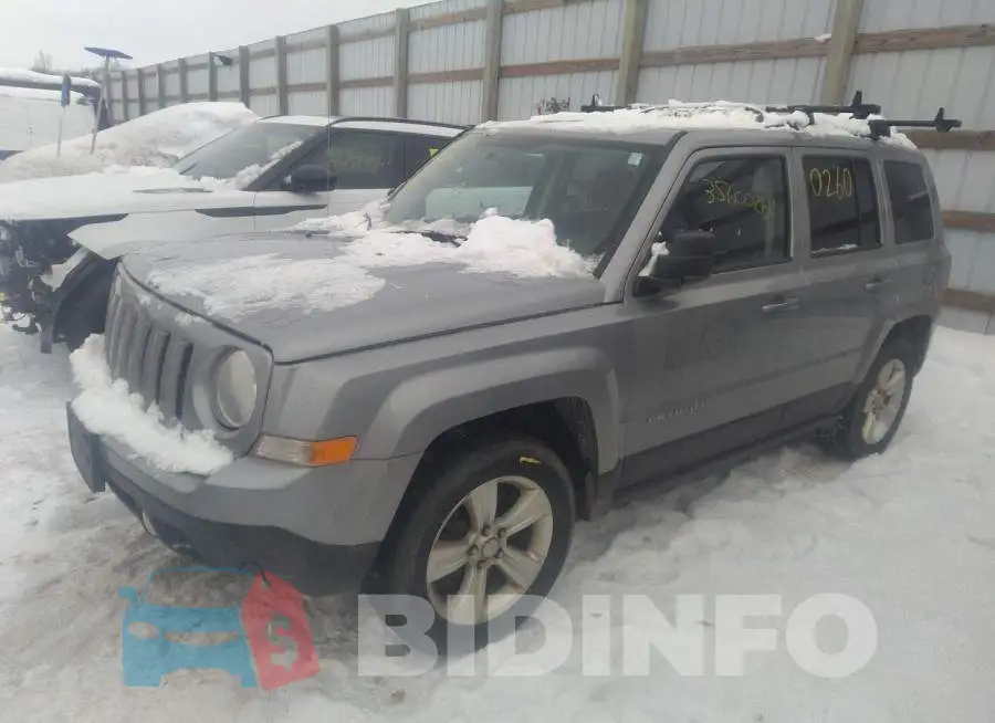 1C4NJRFB7ED760121 Photo# 2