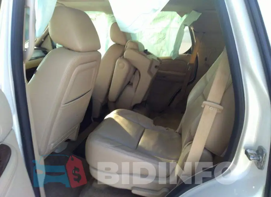 1GYS3CEF8DR228273 Photo# 8