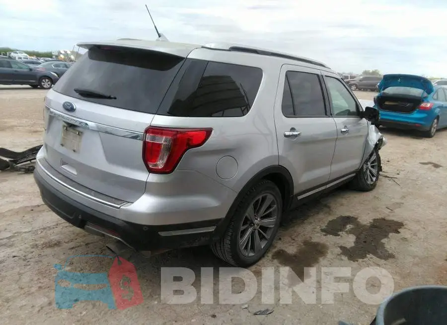 1FM5K7F82JGB11224 Photo# 4