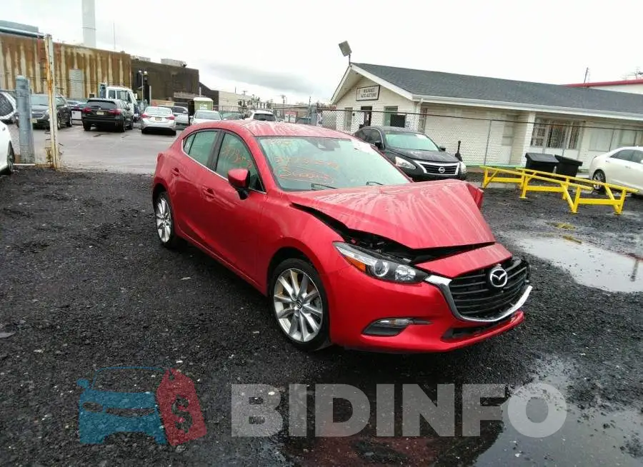 3MZBN1L34JM210313 Photo# 1
