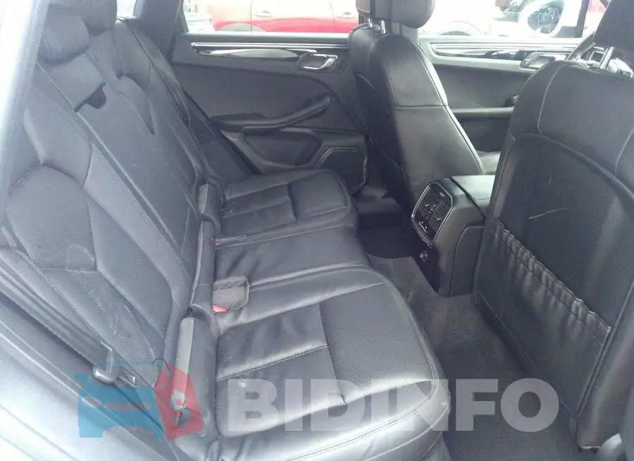 WP1AB2A54GLB58515 Photo# 8