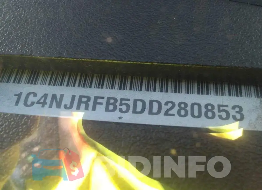 1C4NJRFB5DD280853 Photo# 9