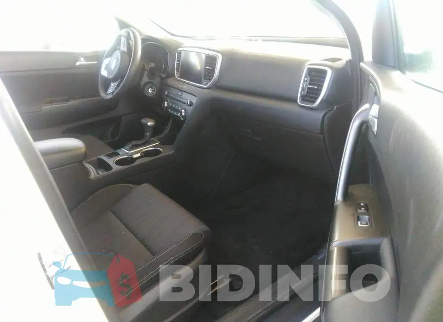 KNDPM3AC6L7806725 Photo# 5