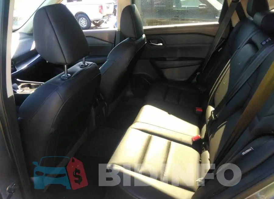 5N1BT3BA5PC674401 Photo# 8