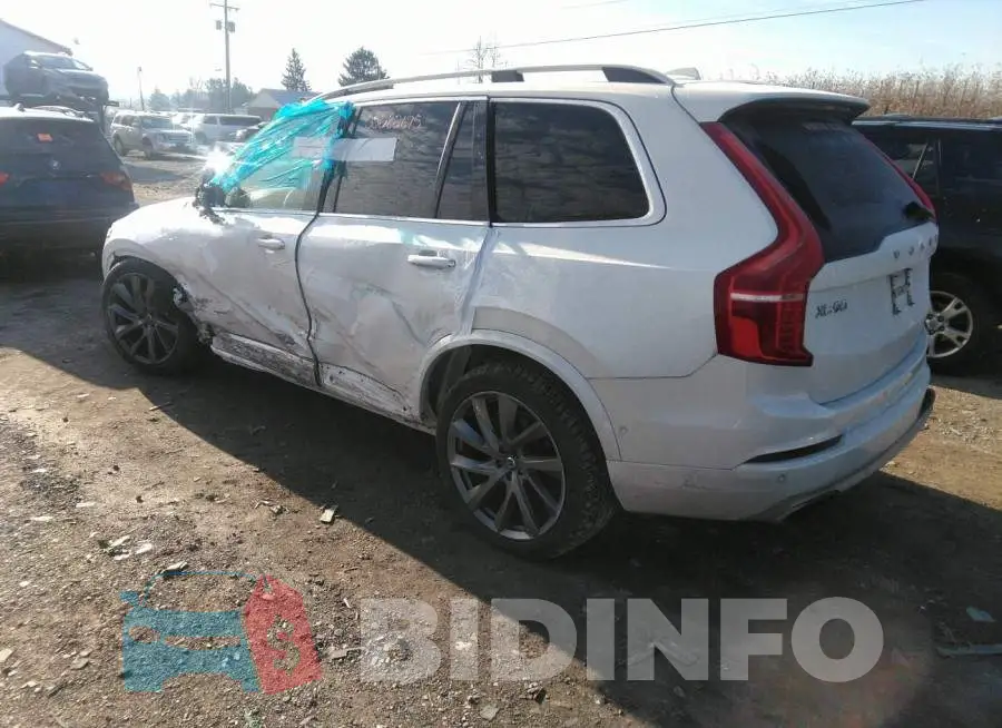 YV4A22PK0J1321773 Photo# 3