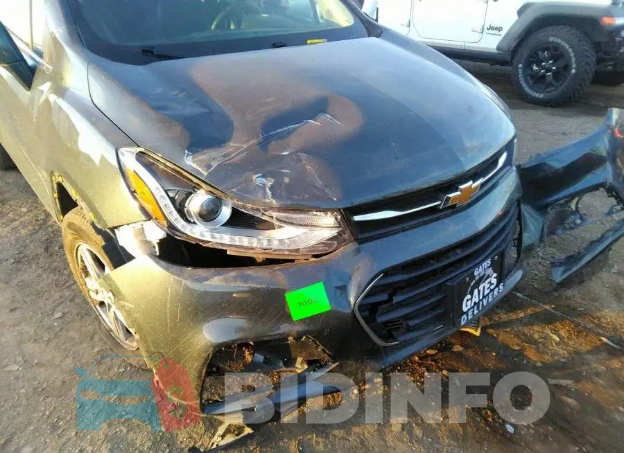 KL7CJLSB7JB646889 Photo# 6