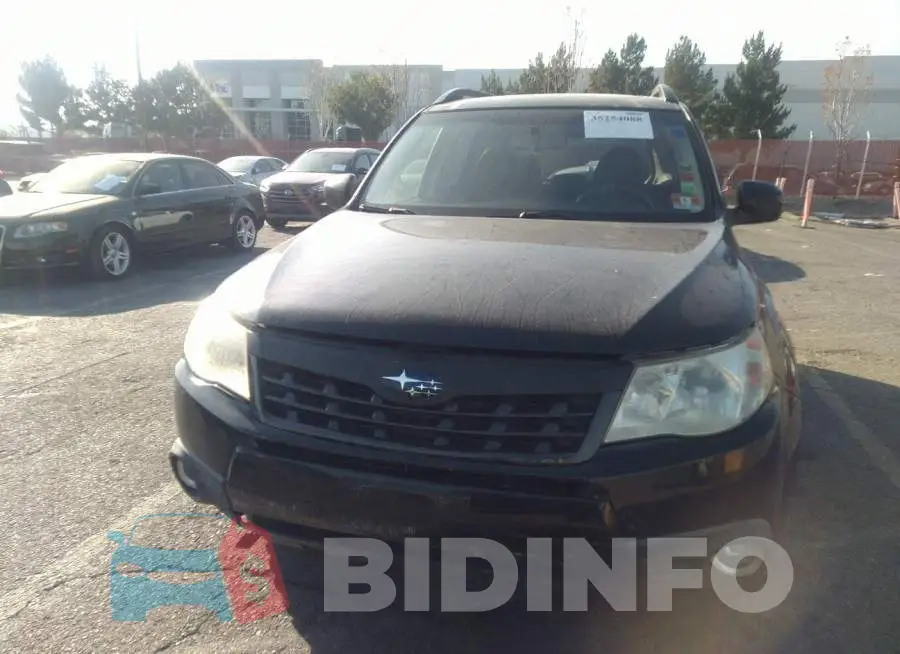 JF2SHADC8DH441749 Photo# 6