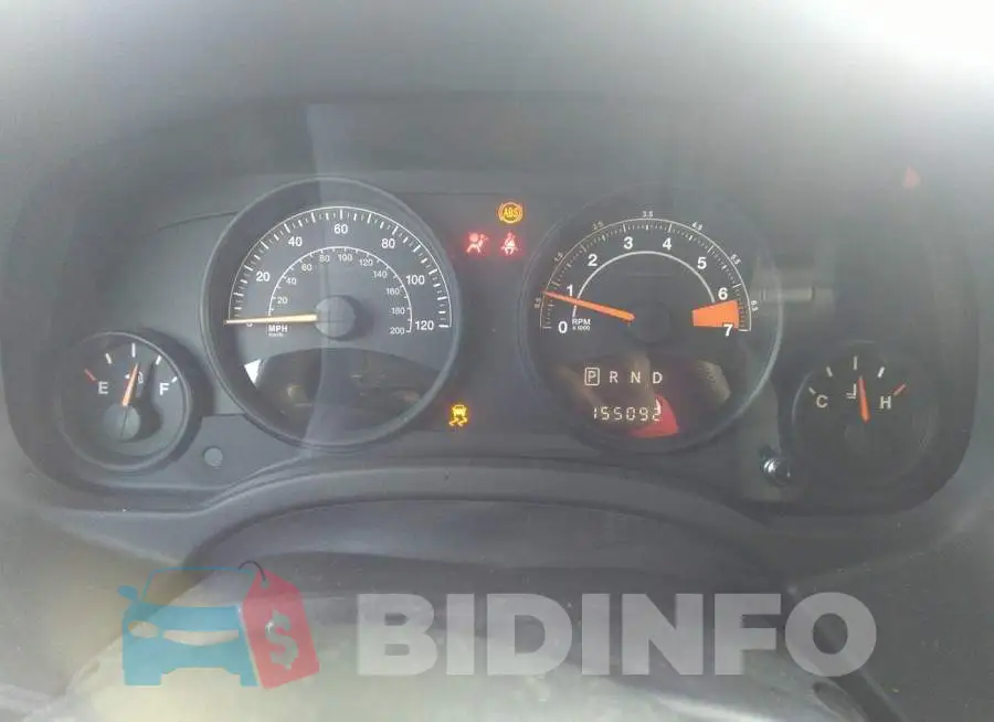 1C4NJPBB8FD250033 Photo# 7