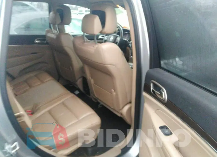 1C4RJFBG3FC611326 Photo# 8
