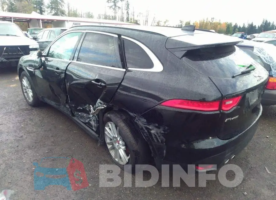 SADCK2BNXHA490047 Photo# 3