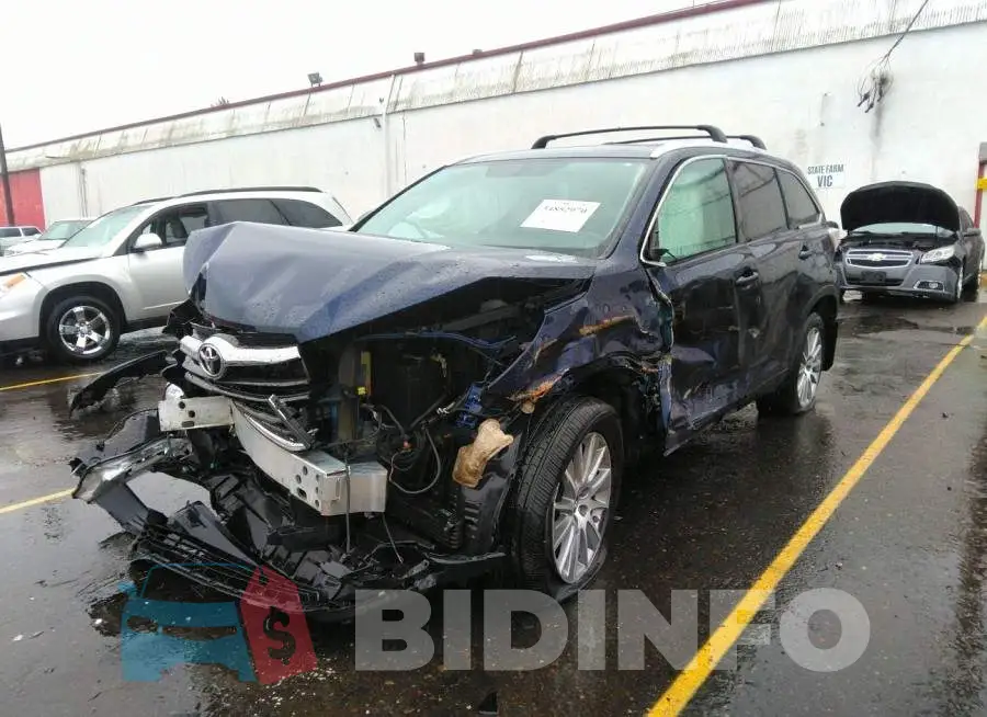 5TDJKRFH0GS339493 Photo# 6