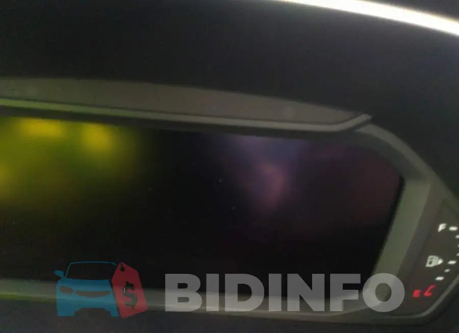 WA1DECF37N1108973 Photo# 7