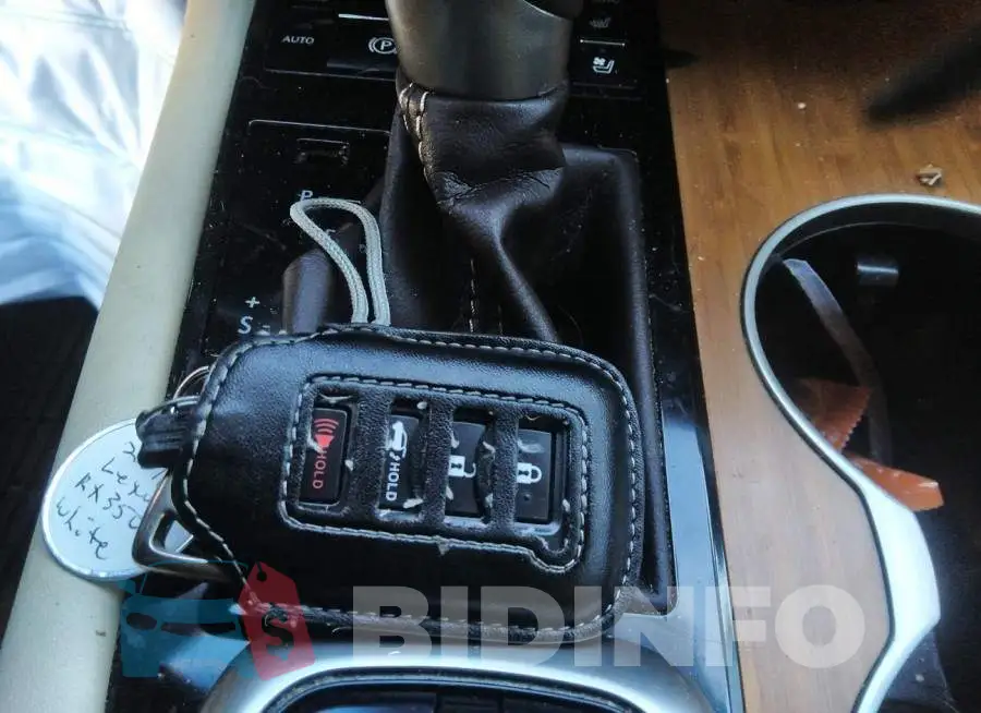 2T2BZMCA9GC052510 Photo# 11