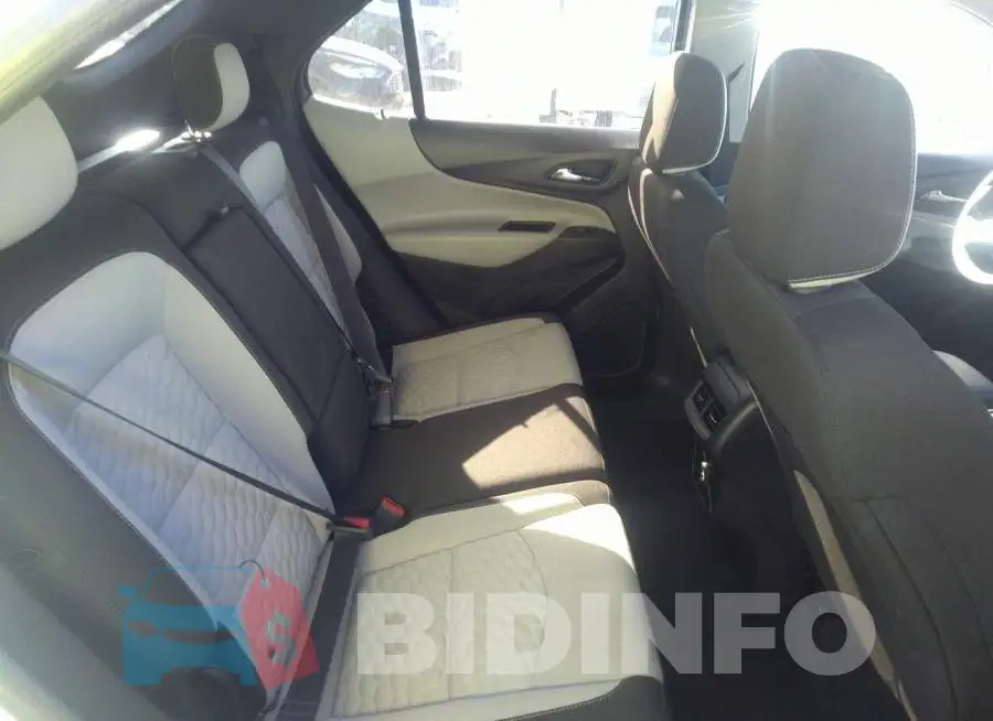 2GNAXTEV7L6177525 Photo# 8
