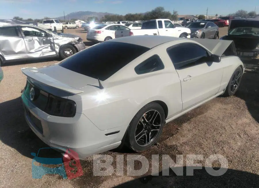 1ZVBP8CF9E5268751 Photo# 4