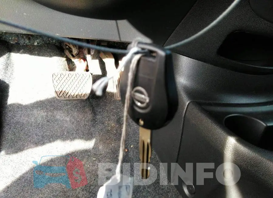 3N1CE2CP4FL411967 Photo# 11