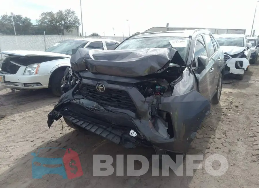 2T3C1RFV8MC125994 Photo# 6