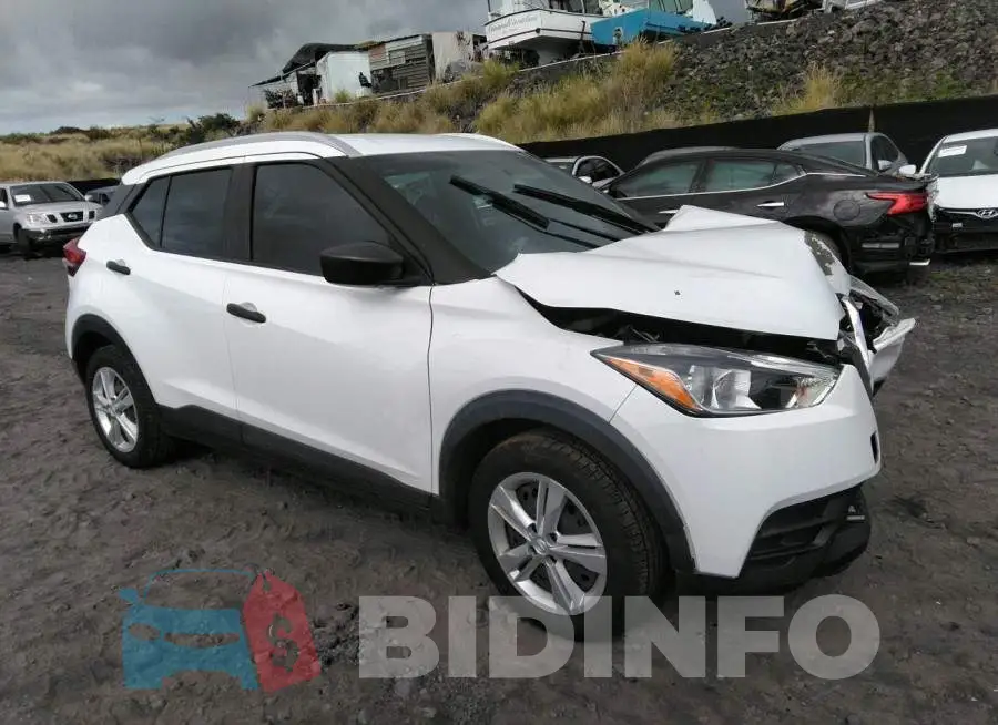3N1CP5CU7KL512674 Photo# 1