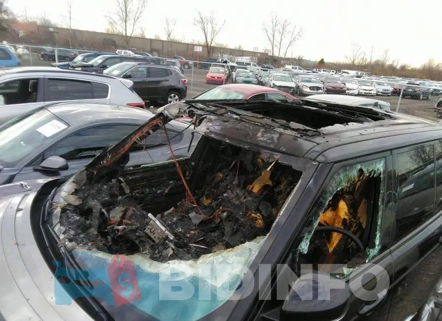 SALGS2EF3GA317818 Photo# 6