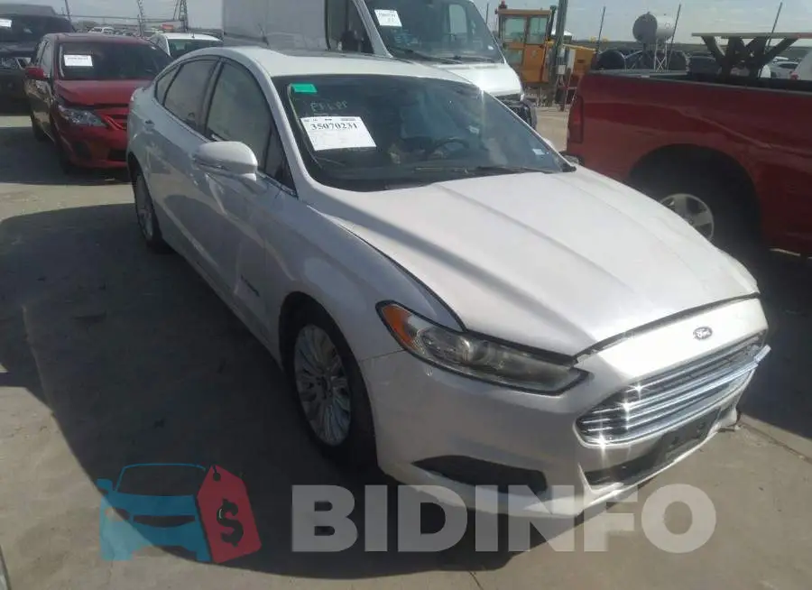 3FA6P0LU2DR201088 Photo# 1