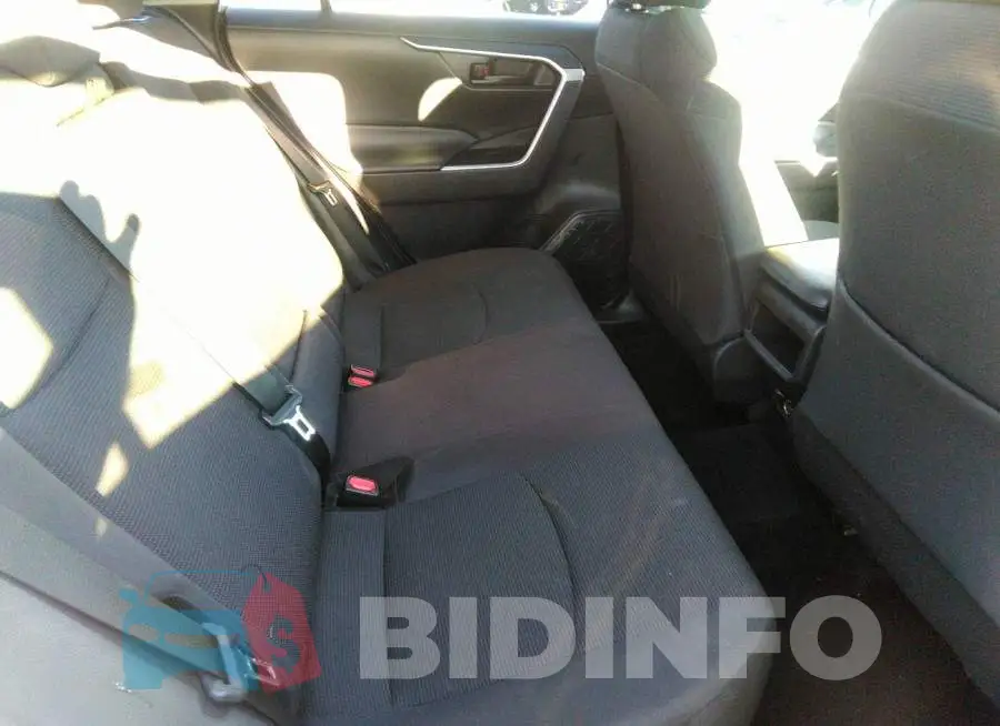 2T3F1RFV6LC085183 Photo# 8