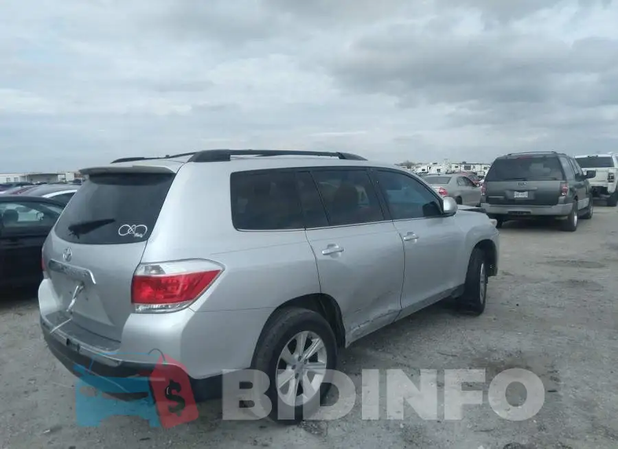 5TDZA3EH8DS044853 Photo# 4