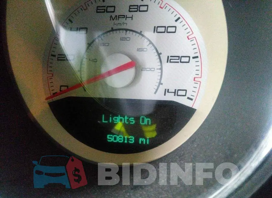 2C3CDYAG8DH673037 Photo# 7