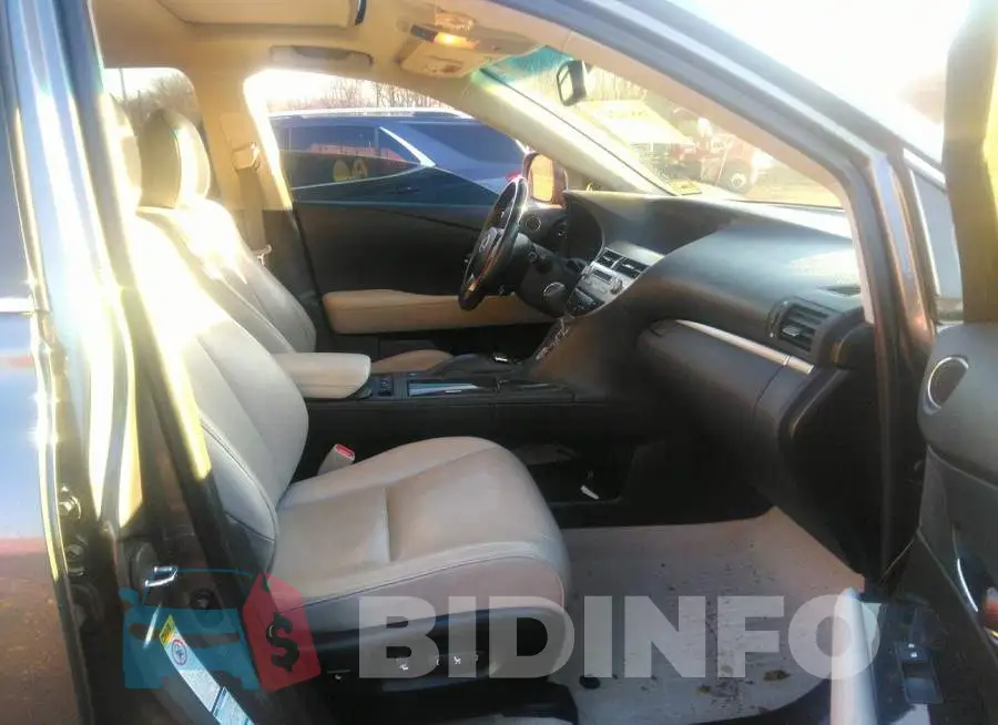 2T2BK1BA1FC278625 Photo# 5