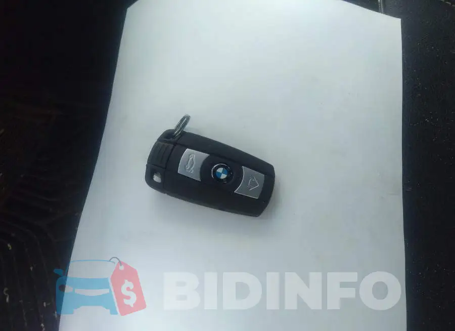 WBAVL1C58DVR87933 Photo# 11
