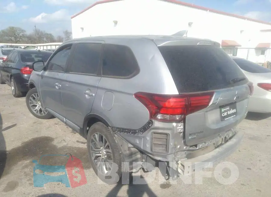 JA4AD2A34JZ053367 Photo# 3