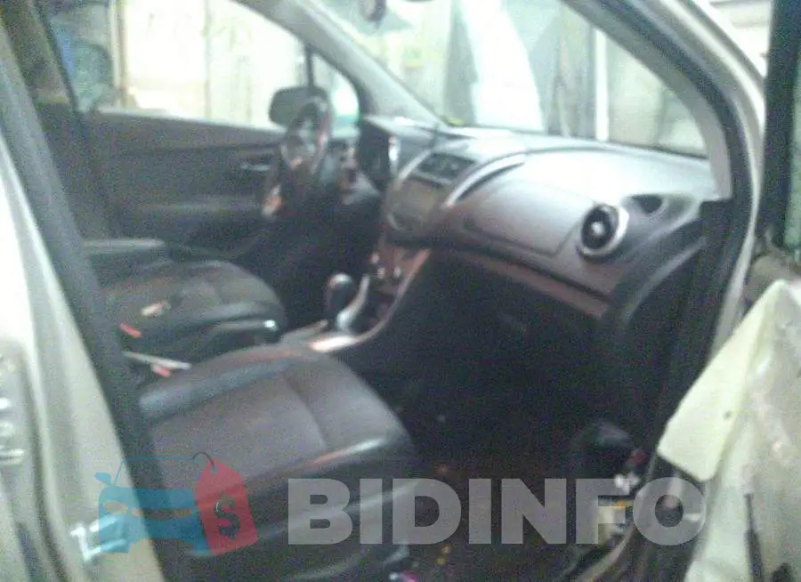 3GNCJPSB2GL170673 Photo# 5