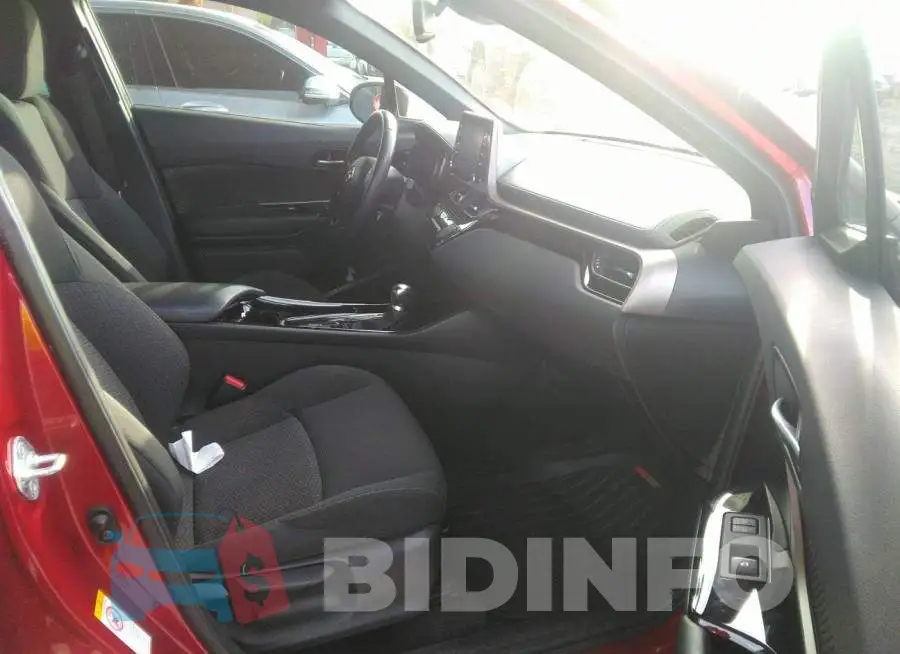 NMTKHMBX6KR081992 Photo# 5