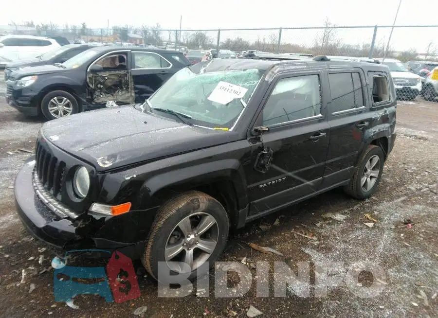 1C4NJRFB5HD196084 Photo# 2