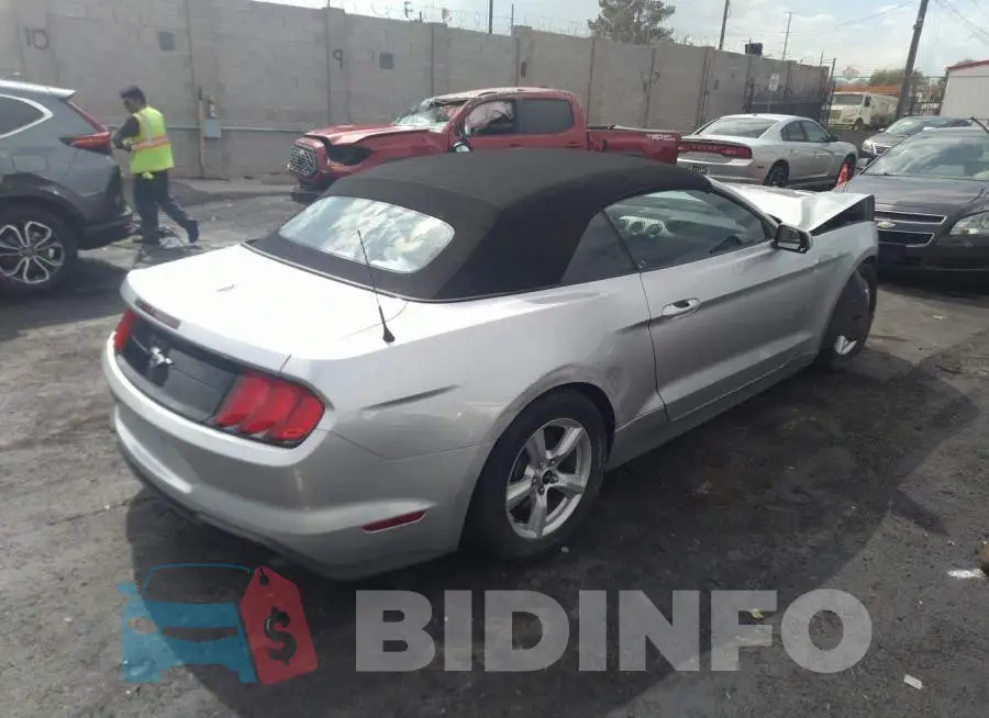 1FATP8UH1K5158835 Photo# 4