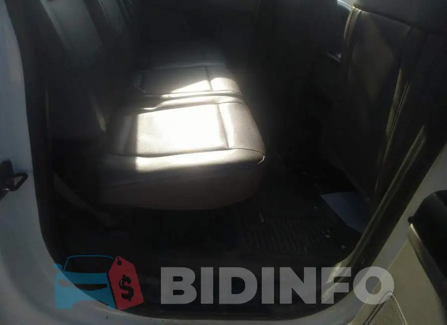 1FT7W2BT8JEB68621 Photo# 8