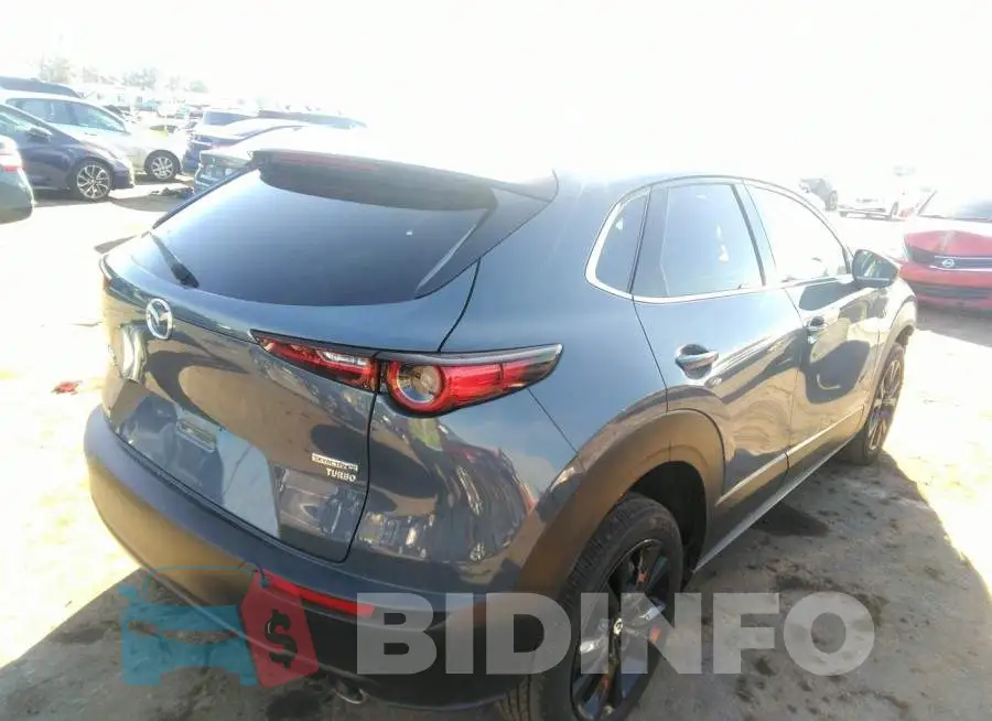 3MVDMBDY4MM264499 Photo# 4