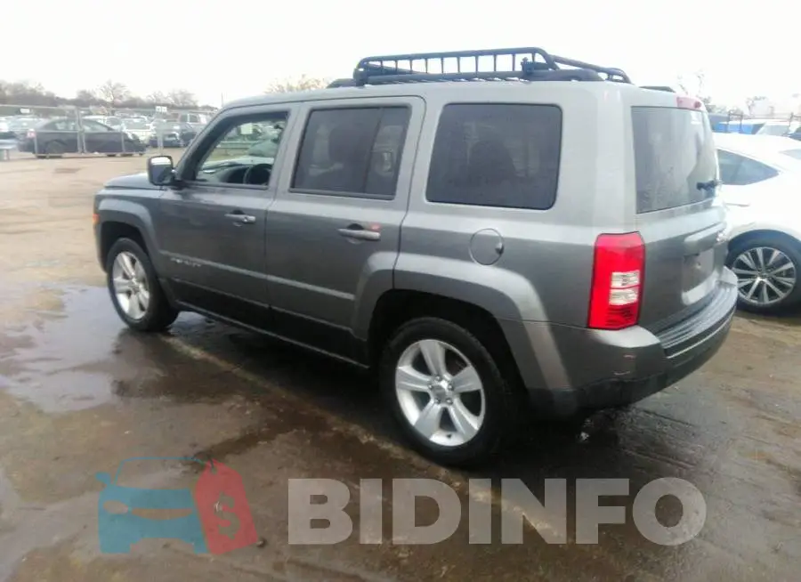 1C4NJPFB8DD192609 Photo# 3