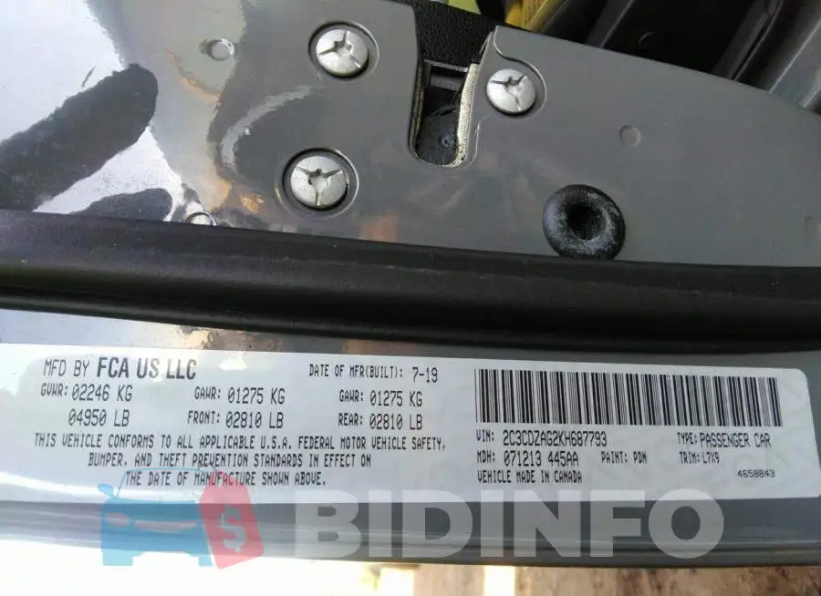 2C3CDZAG2KH687793 Photo# 9