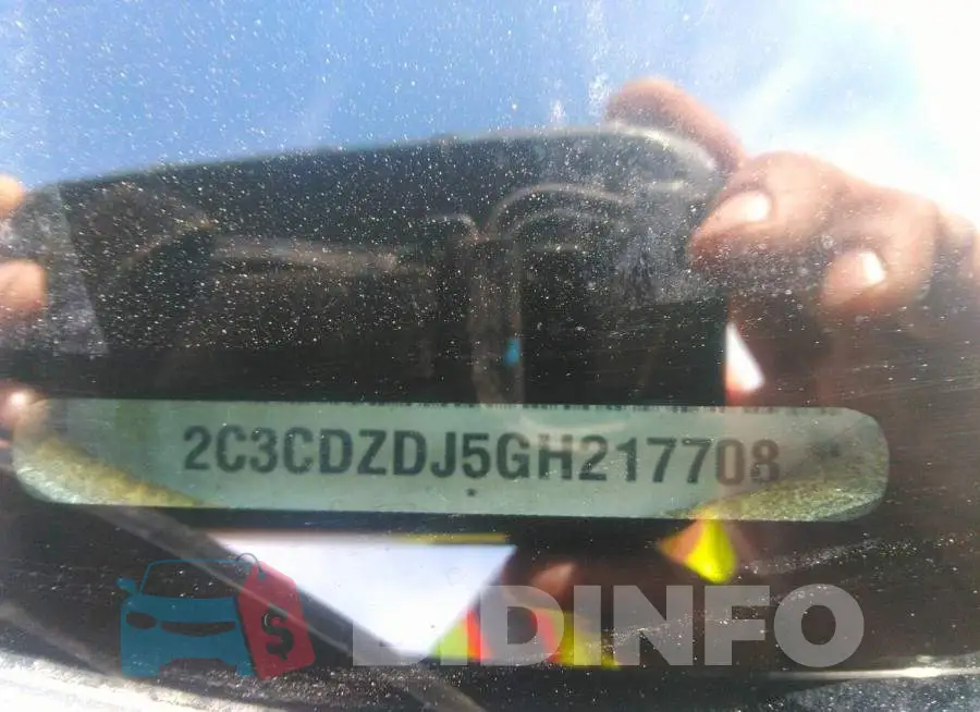 2C3CDZDJ5GH217708 Photo# 9
