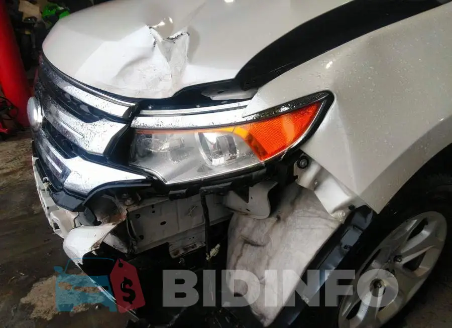 2FMDK3JC2EBA15011 Photo# 6