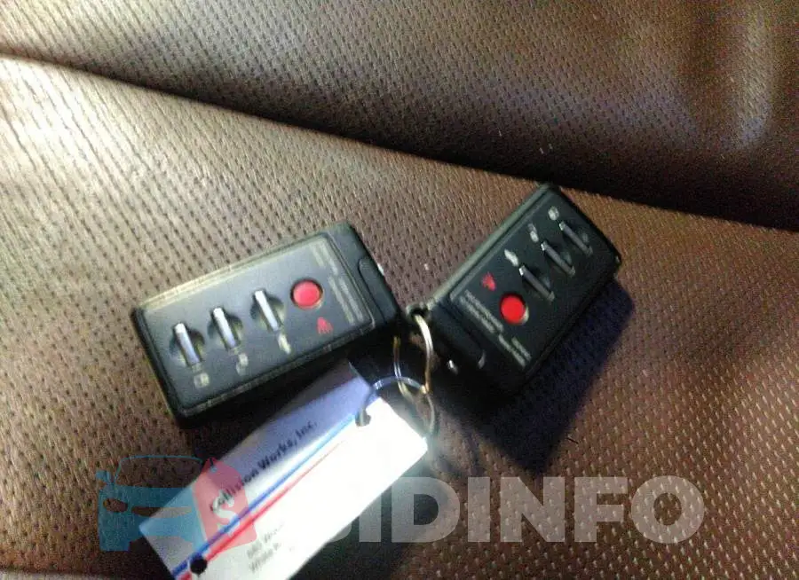 4S4BRBPC1E3242596 Photo# 11