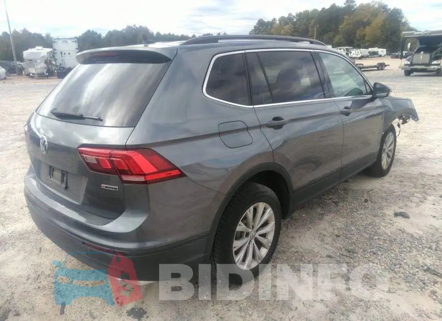 3VV2B7AX2KM052223 Photo# 4