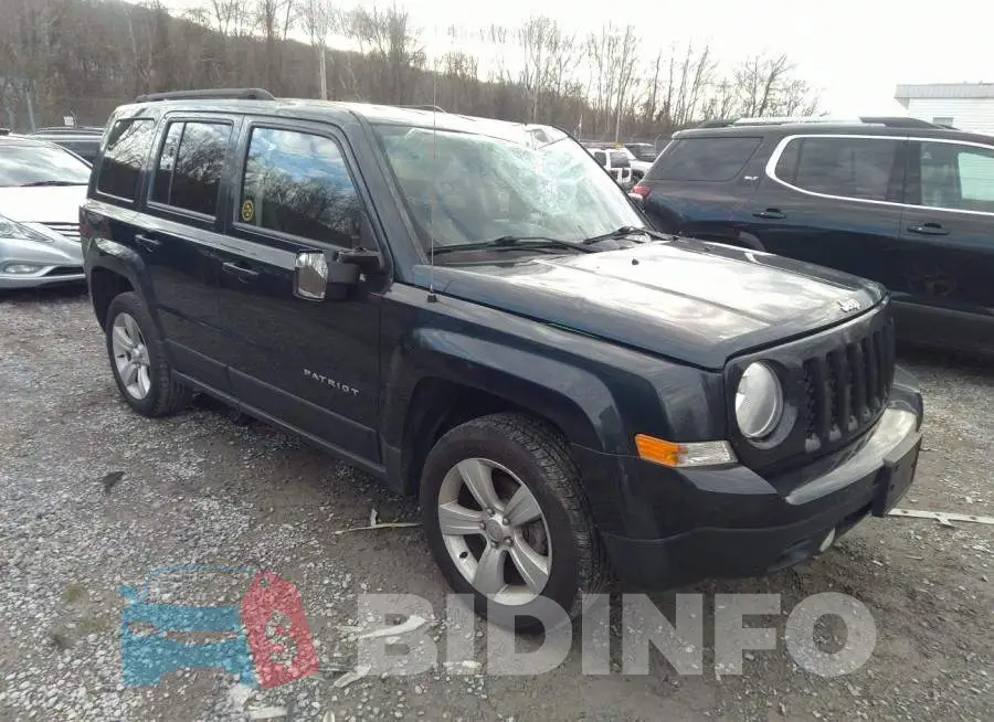1C4NJRFB0ED766178 Photo# 1